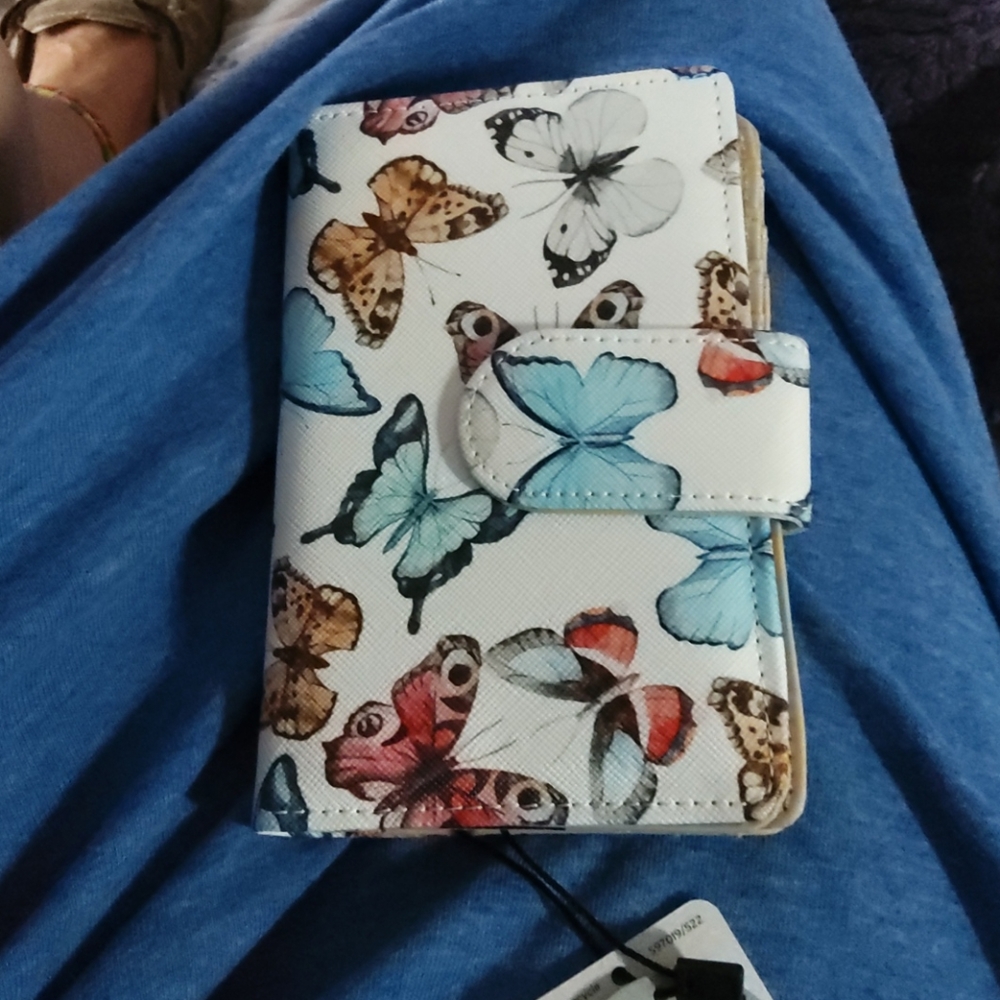 Butterfly wallet